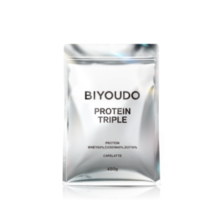 ビヨウドウ PROTEIN TRIPLE_メタリックな銀色のパウチ型パッケージの画像